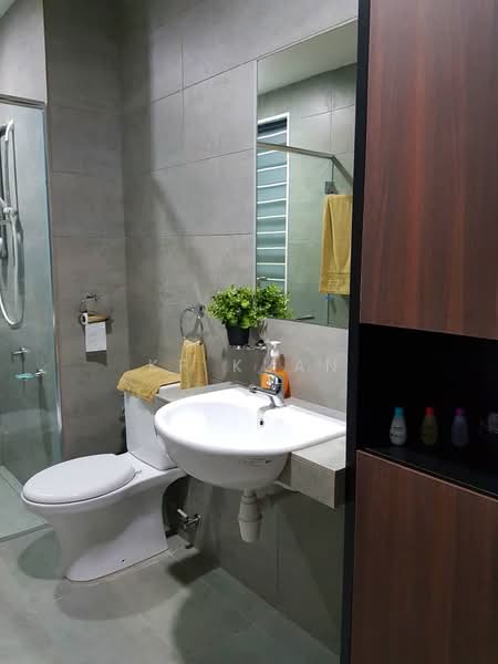 Service Residence for Sale at USJ One (You One) - KF Kuan - Bathroom - PropertyGuru.com.my