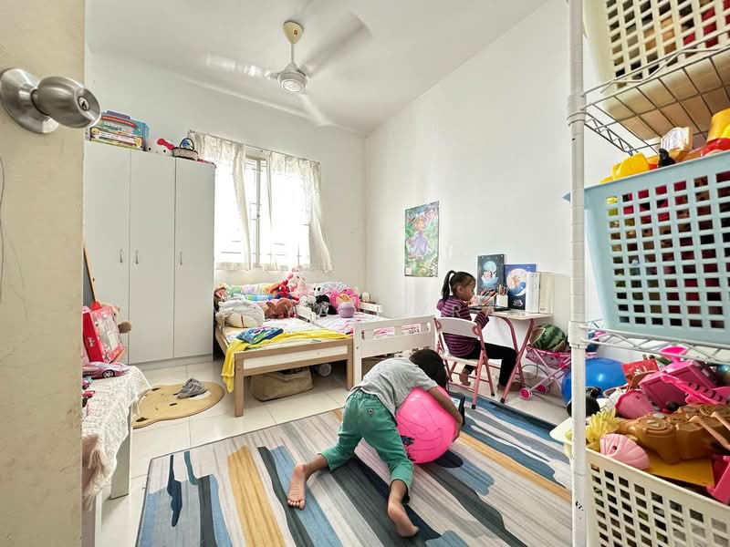 Pangsapuri untuk Dijual di Pangsapuri Seri Baiduri - Maya Myra - Bedroom - PropertyGuru.com.my