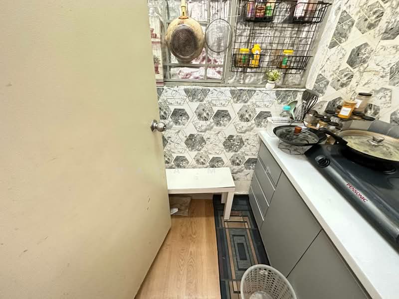 Pangsapuri untuk Dijual di Pangsapuri Seri Baiduri - Maya Myra - Kitchen - PropertyGuru.com.my