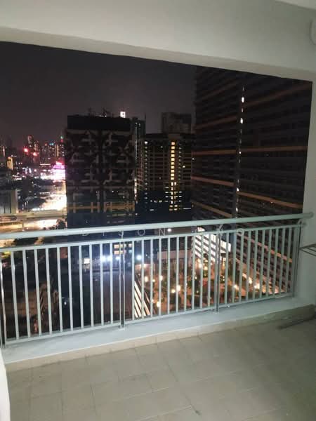 Kediaman Servis untuk Dijual di D'Alamanda - Edison Ong - Balcony - PropertyGuru.com.my