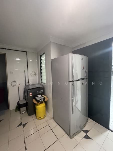 Rumah Teres 2-Tingkat untuk Disewa di Usj 1 (Subang Jaya) - Chun Hong Tang - Kitchen - PropertyGuru.com.my