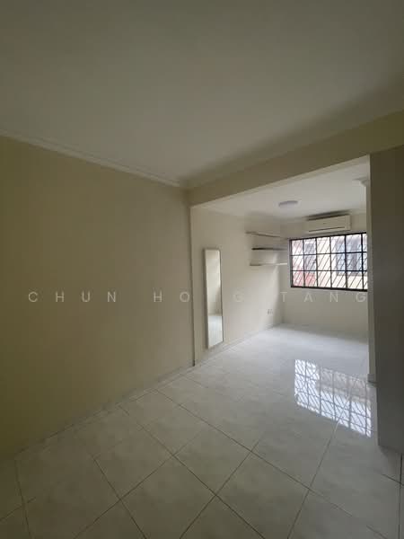 Rumah Teres 2-Tingkat untuk Disewa di Usj 1 (Subang Jaya) - Chun Hong Tang - 2nd Room - PropertyGuru.com.my