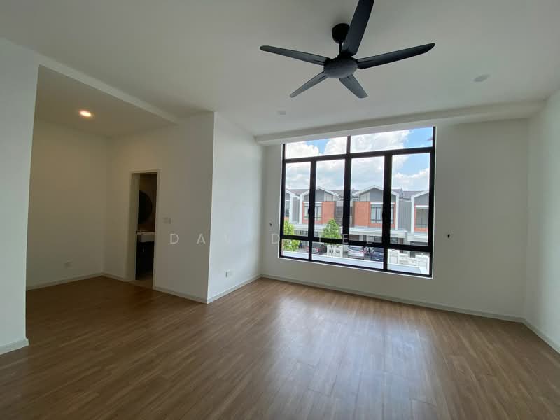 Rumah Teres 2-Tingkat untuk Disewa di Bandar Gamuda Gardens (Rawang) - David Lee - Living Room - PropertyGuru.com.my