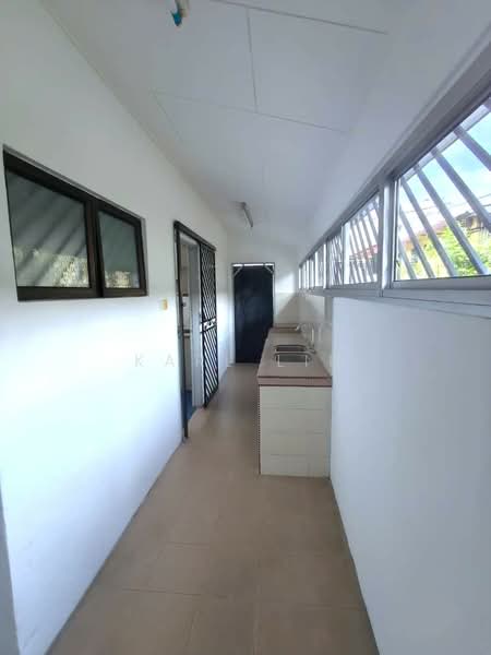 1-storey Terraced House for Sale in Taman Desa Skudai (Skudai) - Karl Lim - Kitchen - PropertyGuru.com.my