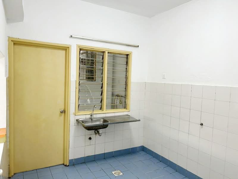 Apartment for Sale at Melur Apartment - Azli Ibrahim - Interior - PropertyGuru.com.my