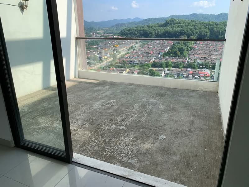 Kediaman Servis untuk Dijual di Urban 360 - Louis Chai - Balcony - PropertyGuru.com.my