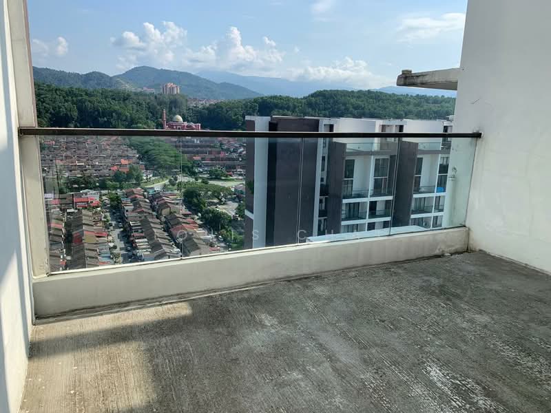 Kediaman Servis untuk Dijual di Urban 360 - Louis Chai - Balcony - PropertyGuru.com.my
