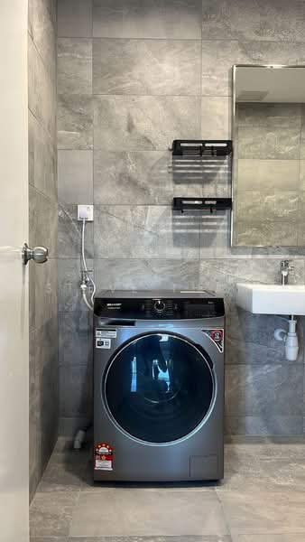 Kediaman Servis untuk Disewa di Equine Residence - Steve Tham - Bathroom - PropertyGuru.com.my