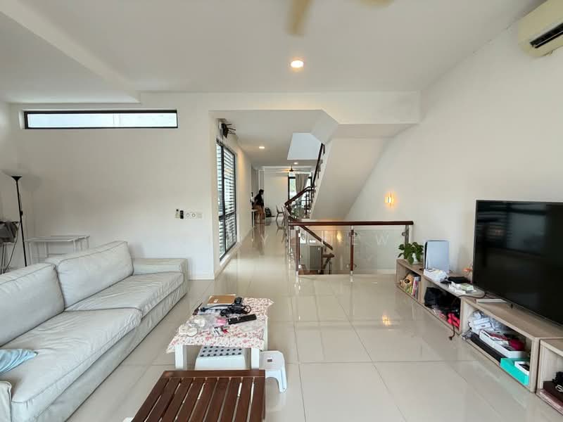 3-storey Terraced House for Rent in Cyberjaya (Selangor) - Henry Liew - Living Room - PropertyGuru.com.my