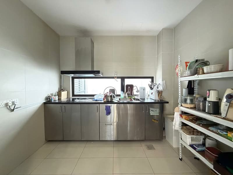 3-storey Terraced House for Rent in Cyberjaya (Selangor) - Henry Liew - Kitchen - PropertyGuru.com.my
