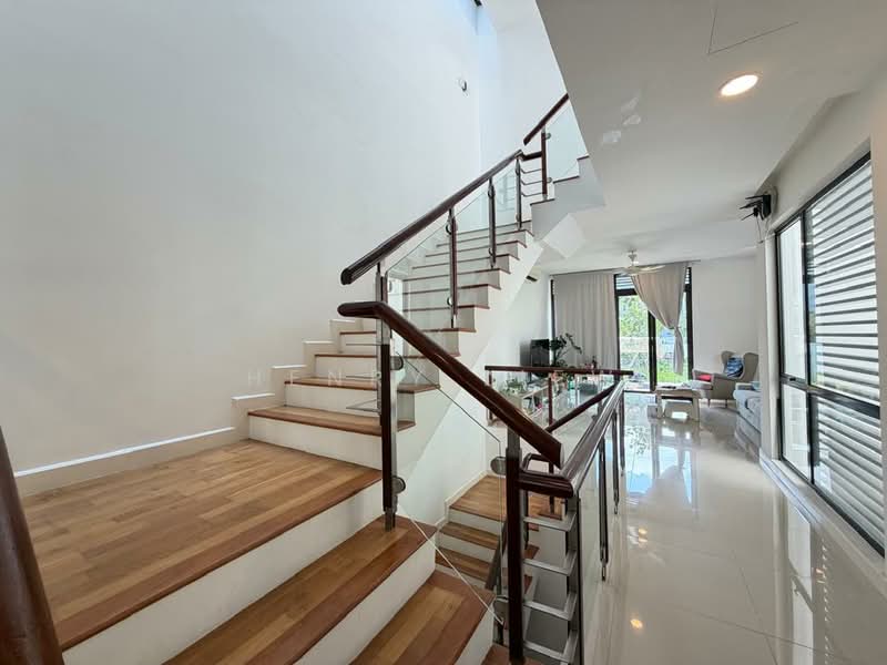 3-storey Terraced House for Rent in Cyberjaya (Selangor) - Henry Liew - Living Room - PropertyGuru.com.my