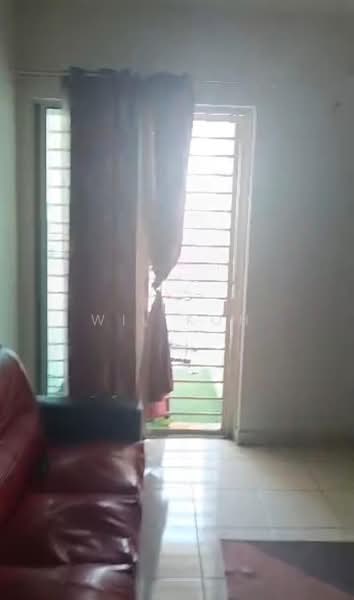 Kediaman Servis untuk Disewa di Ascotte Boulevard - Wil Koh - Living Room - PropertyGuru.com.my