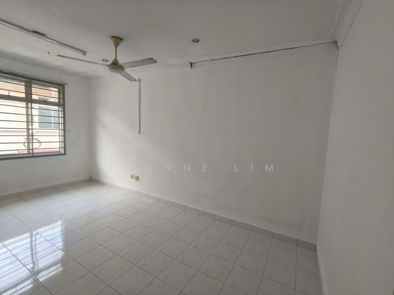 2-storey Terraced House for Sale in Taman Seri Orkid (Skudai) - Yvonne Lim - Interior - PropertyGuru.com.my