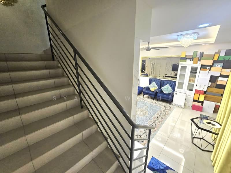 Rumah Teres 2-Tingkat untuk Dijual di Dengkil (Selangor) - Syazue Wanie - Living Room - PropertyGuru.com.my
