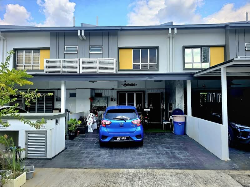 Rumah Teres 2-Tingkat untuk Dijual di Dengkil (Selangor) - Syazue Wanie - Exterior - PropertyGuru.com.my