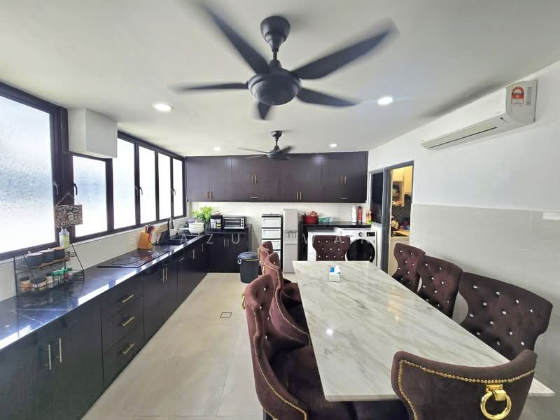 Rumah Teres 2-Tingkat untuk Dijual di Dengkil (Selangor) - Syazue Wanie - Kitchen - PropertyGuru.com.my