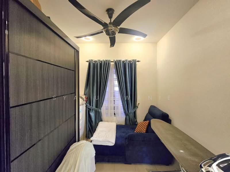 Rumah Teres 2-Tingkat untuk Dijual di Dengkil (Selangor) - Syazue Wanie - Living Room - PropertyGuru.com.my
