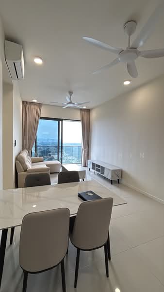 Kediaman Servis untuk Disewa di Edelweiss @ Tropicana Gardens - Vincent Chin - Living Room - PropertyGuru.com.my
