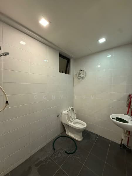 Kediaman Servis untuk Disewa di Service Residence @ Landmark Residence 2 - Cony Lum - Bathroom - PropertyGuru.com.my