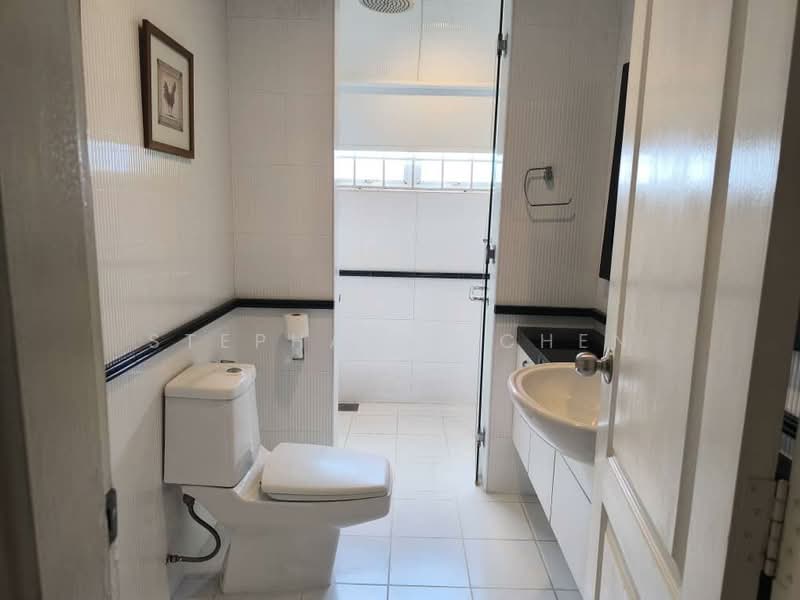 Bungalow House for Sale in SS1 (Petaling Jaya) - Stephanie Chen - Bathroom - PropertyGuru.com.my