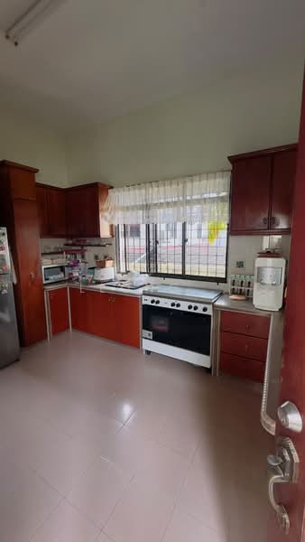 Semi-Detached House for Sale in Gelugor (Penang) - Leong . - Kitchen - PropertyGuru.com.my