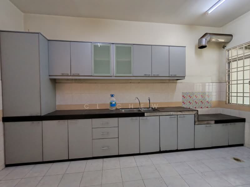 Rumah Teres 2-Tingkat untuk Dijual di Bandar Parklands (Klang) - CL Chew - Kitchen - PropertyGuru.com.my