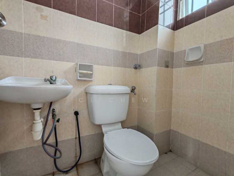 Rumah Teres 2-Tingkat untuk Dijual di Bandar Parklands (Klang) - CL Chew - Bathroom - PropertyGuru.com.my
