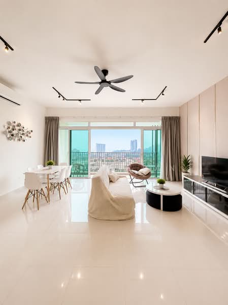 Kondominium untuk Dijual di Ferringhi Residence 2 - Serena Tan - Living Room - PropertyGuru.com.my