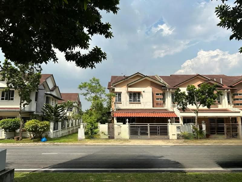 Terraced House for Sale in Kota Kemuning (Shah Alam) - Adam Chia - Exterior - PropertyGuru.com.my