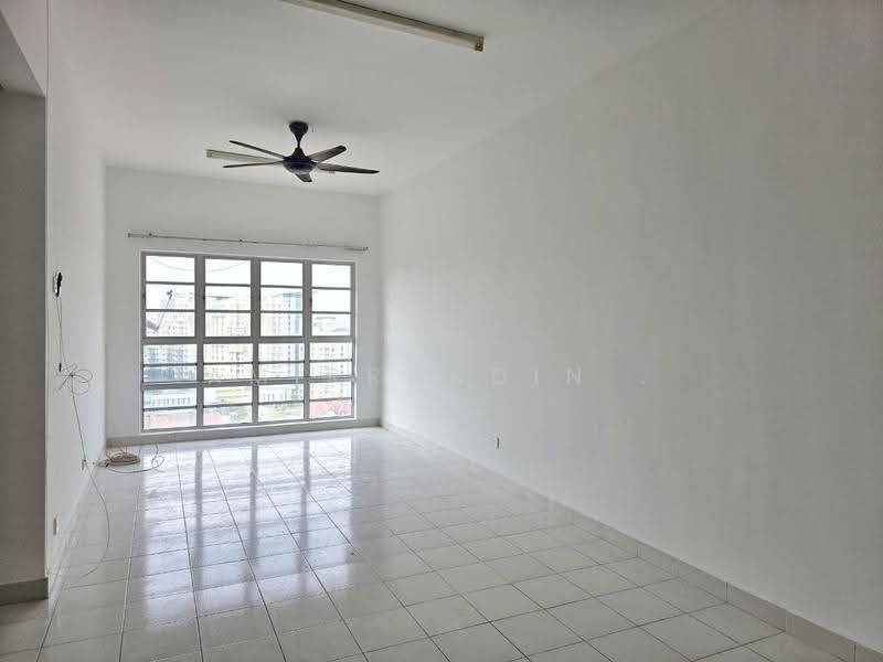 Kondominium untuk Dijual di Saujana Aster - Amirruddin . - Living Room - PropertyGuru.com.my