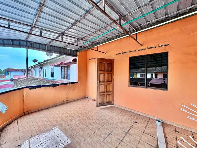 Rumah Teres 2-Tingkat untuk Dijual di Taman Pulai Indah (Johor Bahru) - Fakhrul Imlan - Exterior - PropertyGuru.com.my