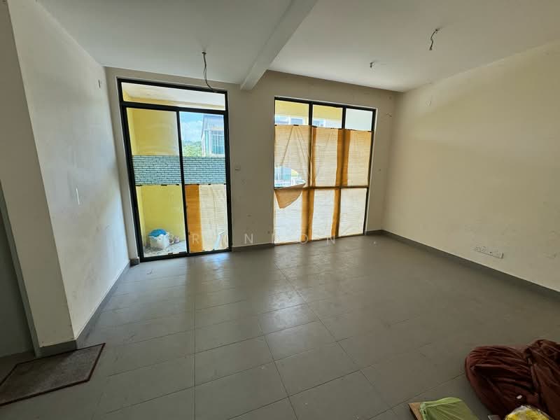 3-storey Terraced House for Sale in Ampang (Selangor) - Brandon . - Living Room - PropertyGuru.com.my