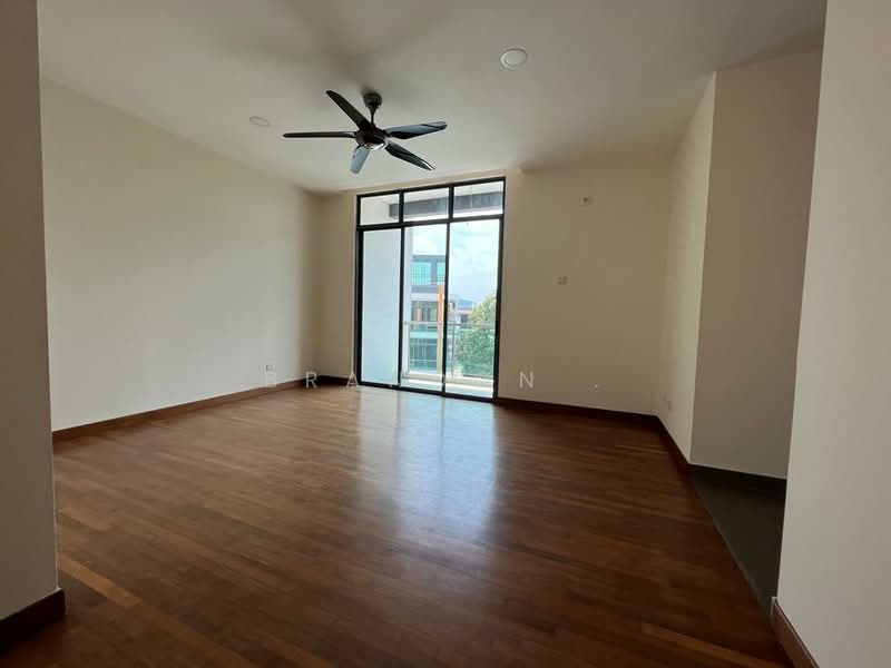 3-storey Terraced House for Sale in Ampang (Selangor) - Brandon . - Living Room - PropertyGuru.com.my