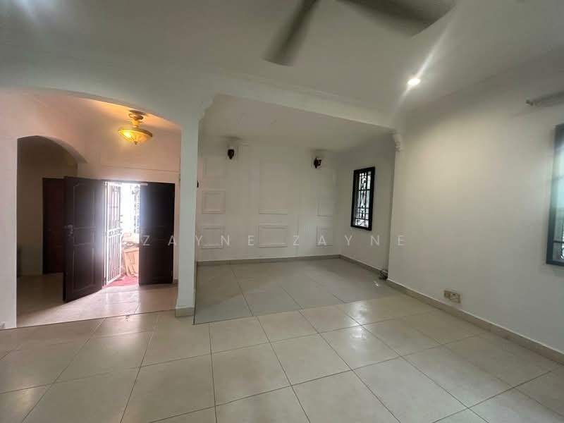 Semi-Detached House for Sale in Damansara Heights (Kuala Lumpur) - Zayne Zayne - Living Room - PropertyGuru.com.my