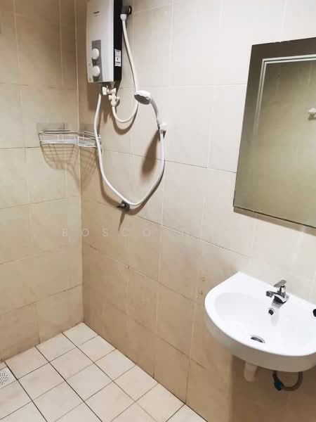 Kondominium untuk Disewa di Desa Airmas Condominium - Bosco Teoh - Bathroom - PropertyGuru.com.my