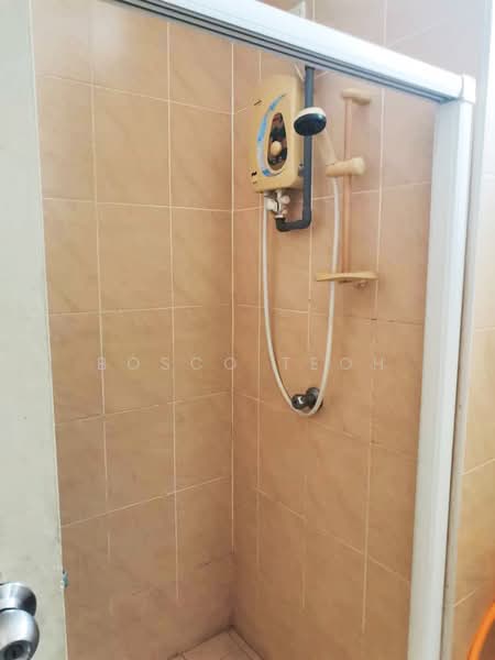 Kondominium untuk Disewa di Desa Airmas Condominium - Bosco Teoh - Bathroom - PropertyGuru.com.my