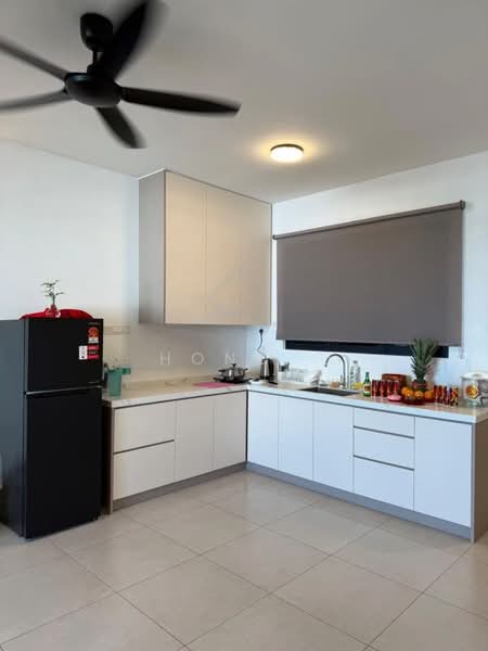 Kondominium untuk Disewa di 3 Residence - Hong . - Kitchen - PropertyGuru.com.my