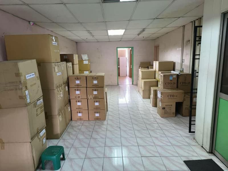 Shop for Rent in Taman Johor Jaya (Johor Bahru) - Siow Yan Er - Interior - PropertyGuru.com.my