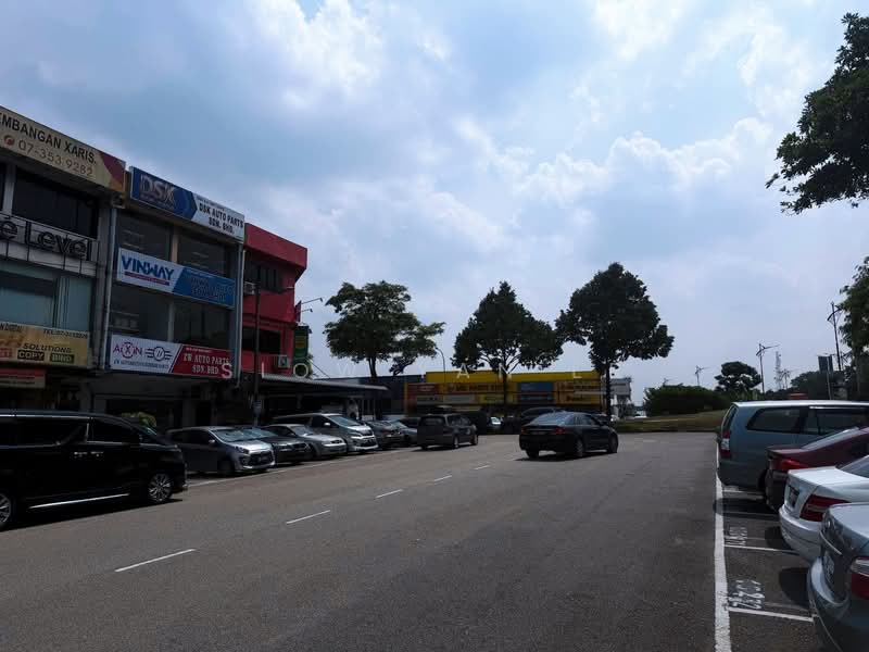 Shop for Rent in Taman Johor Jaya (Johor Bahru) - Siow Yan Er - Exterior - PropertyGuru.com.my