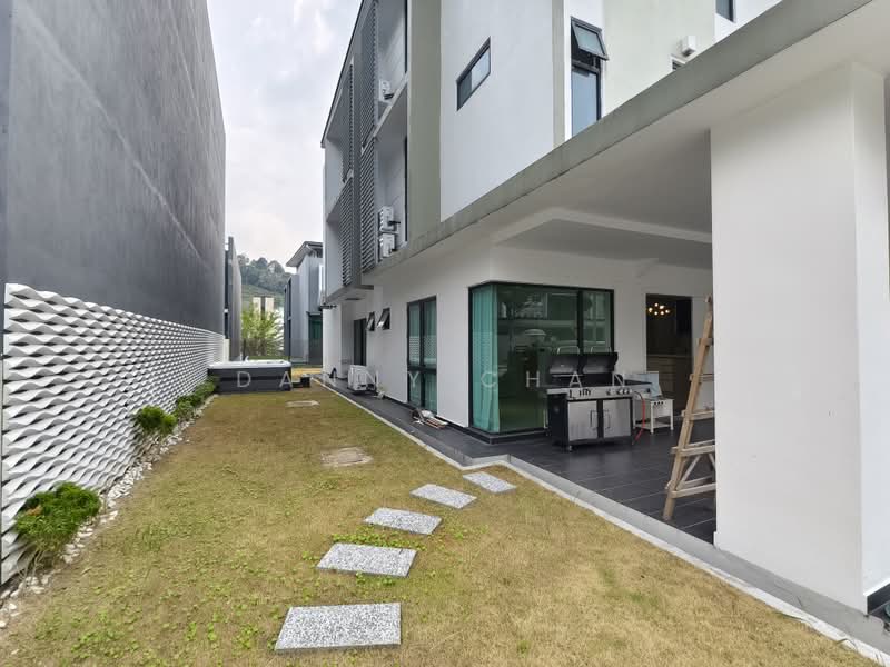 Rumah Berkembar untuk Disewa di Taman Puncak Perdana (Shah Alam) - Danny Chan - PropertyGuru.com.my