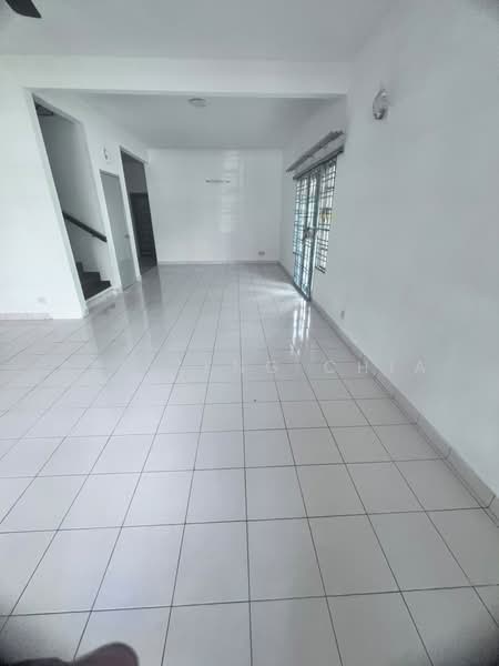 Terraced House for Sale in Kota Kemuning (Shah Alam) - Adam Chia - Living Room - PropertyGuru.com.my