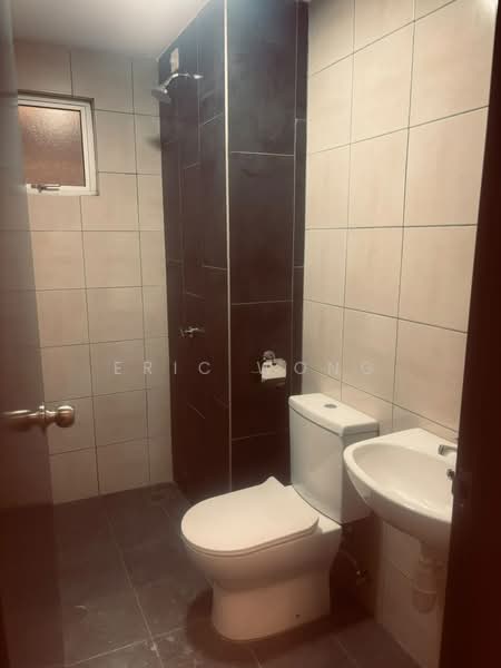 Kondominium untuk Disewa di Suasana Aman - Eric Wong - Bathroom - PropertyGuru.com.my