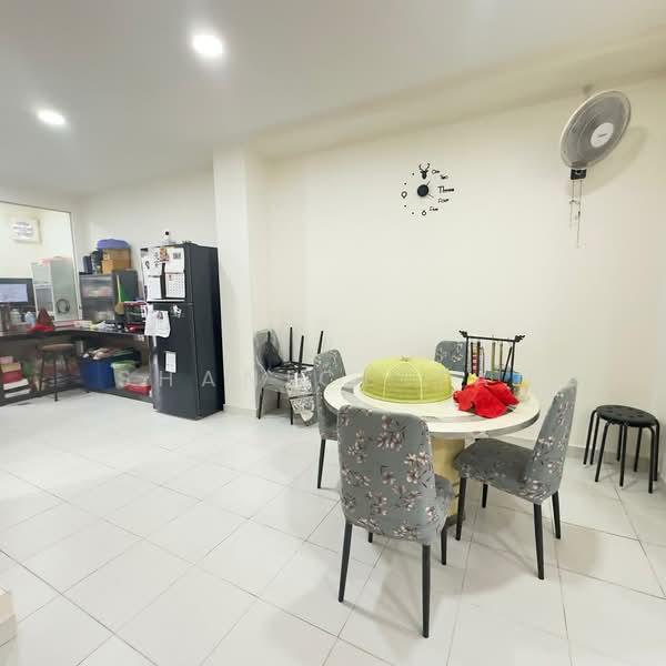 Rumah Teres 2.5-Tingkat untuk Dijual di Taman Pulai Mutiara (Iskandar Puteri (Nusajaya)) - Shanice Tan - Dining Room - PropertyGuru.com.my