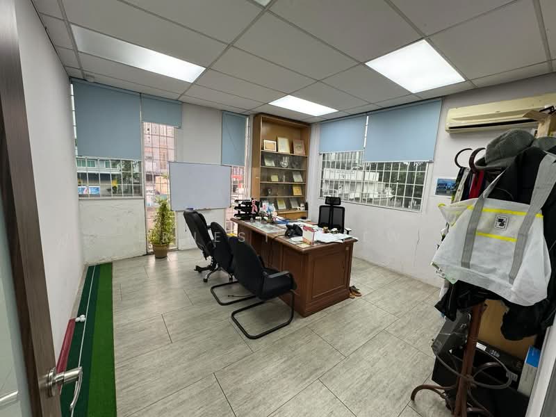 Semi-D Factory for Sale in Bandar Sunway (Sunway) - Ernest Chew - Study - PropertyGuru.com.my
