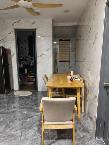 Rumah Teres 1.5-Tingkat untuk Dijual di Taman Perling (Perling) - Shanice Tan - Kitchen - PropertyGuru.com.my