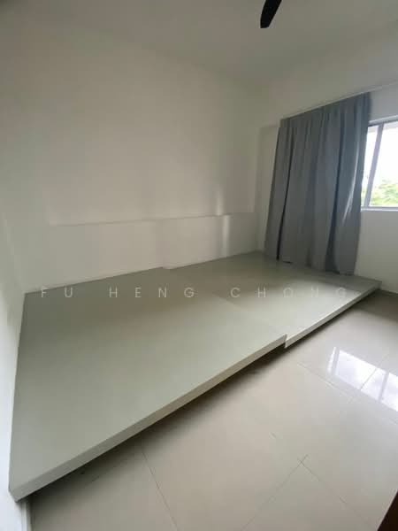 Kondominium untuk Disewa di Pelita Indah - Fu Heng Chong - Bedroom - PropertyGuru.com.my