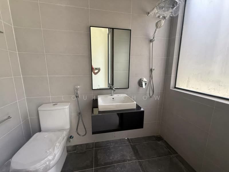 2-storey Terraced House for Sale in Puteri Harbour (Iskandar Puteri (Nusajaya)) - Louis Khow - Bathroom - PropertyGuru.com.my
