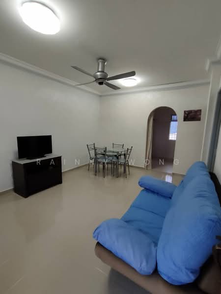 Rumah Flat untuk Disewa di Desa Ixora - Rainny Wong - Living Room - PropertyGuru.com.my