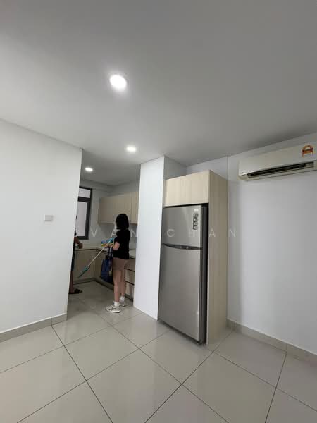 Kondominium untuk Dijual di Vivo Residential Suites - Evan Chan - Kitchen - PropertyGuru.com.my