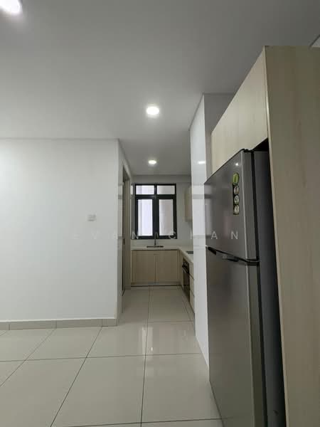 Kondominium untuk Dijual di Vivo Residential Suites - Evan Chan - Kitchen - PropertyGuru.com.my